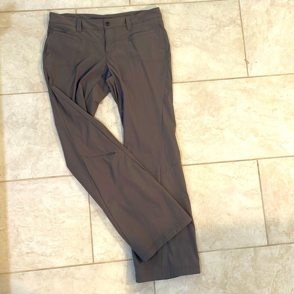 Athleta, grey pants, size 8P.